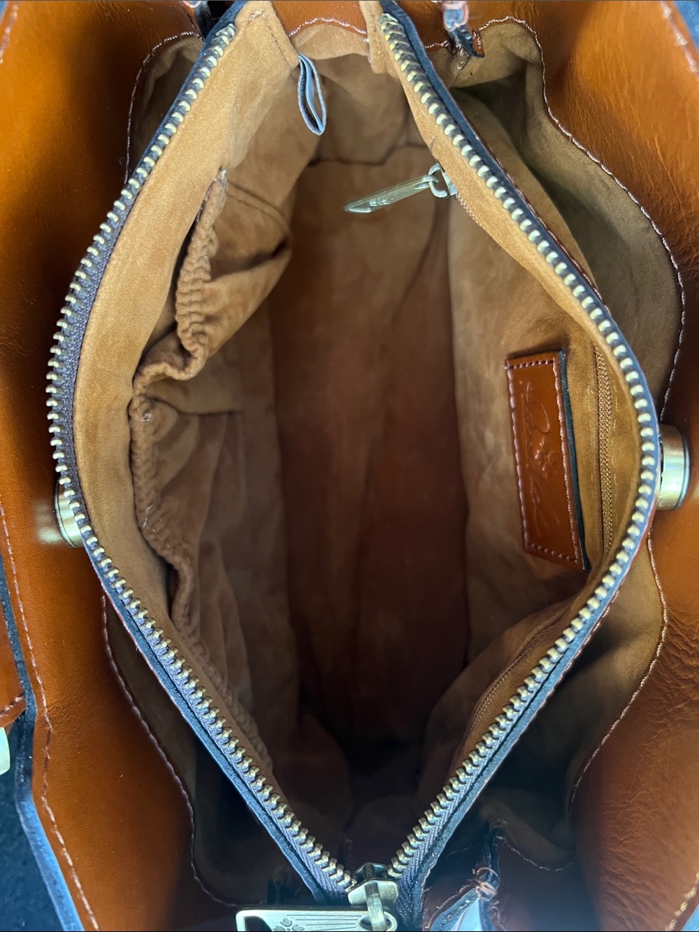 Patricia Nash Empoli Convertible Crossbody Handbag - Tan Heritage Leather - Picture 9 of 14